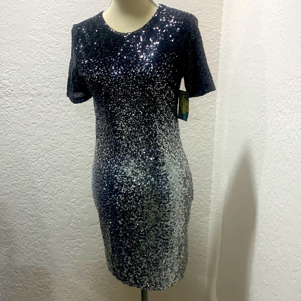 BLACK (M) SEQUIN SHORT SLEEVES COCKTAIL EVENING DRESS